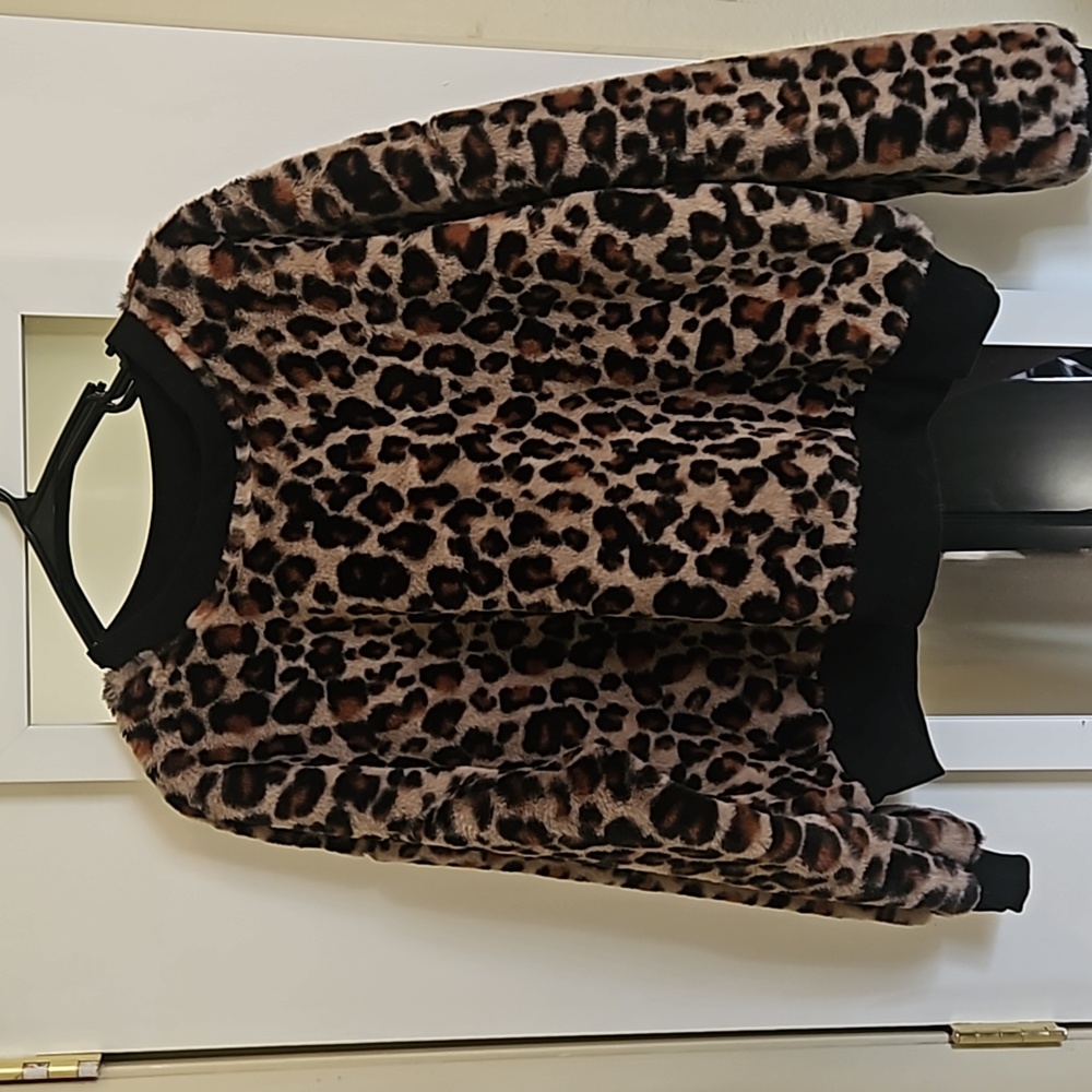 Cheetah print furry sweater
